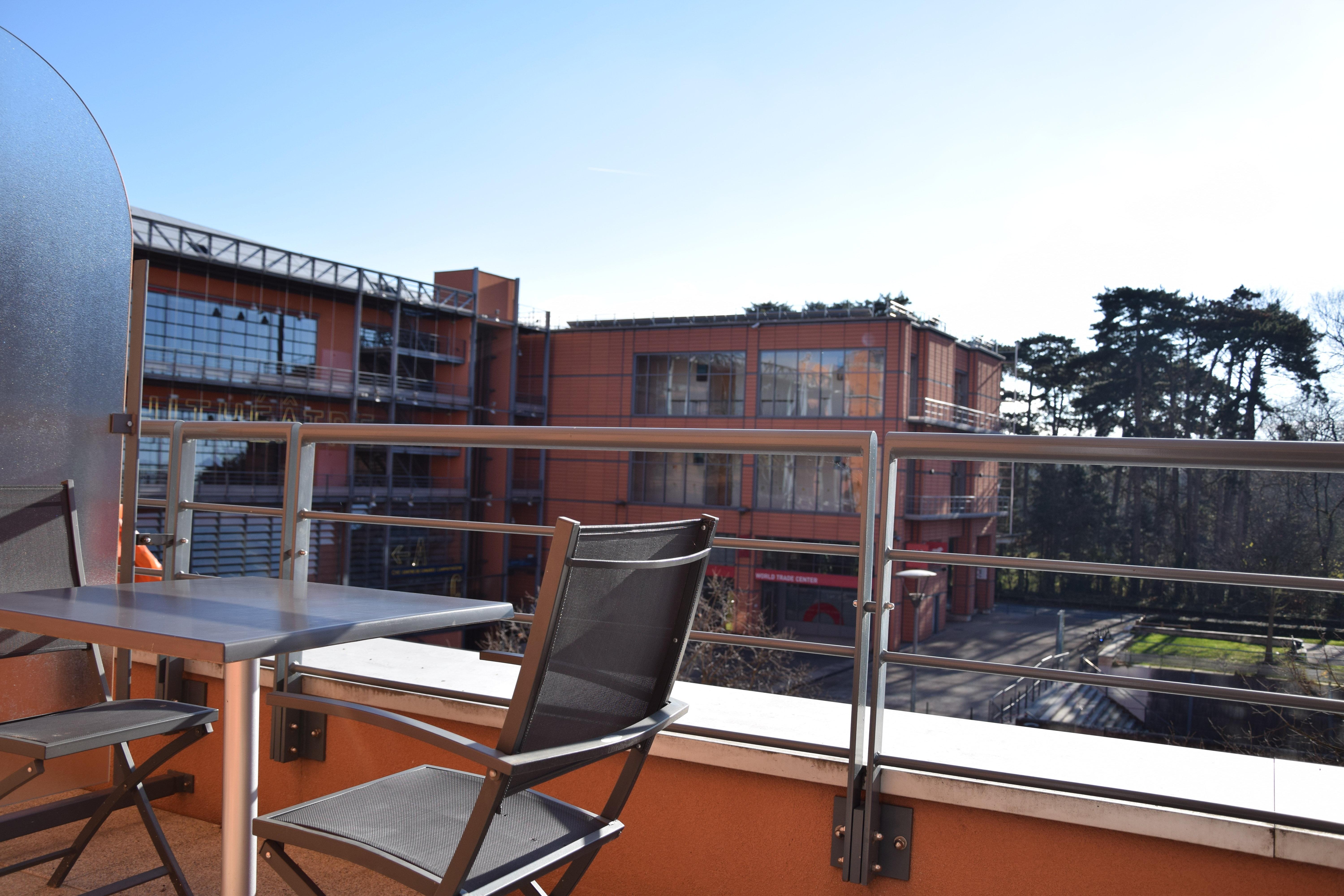 Crowne Plaza - Cite Internationale Hotel