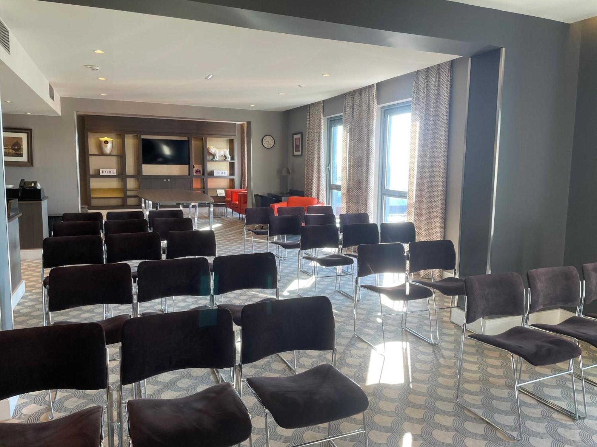Crowne Plaza - Cite Internationale