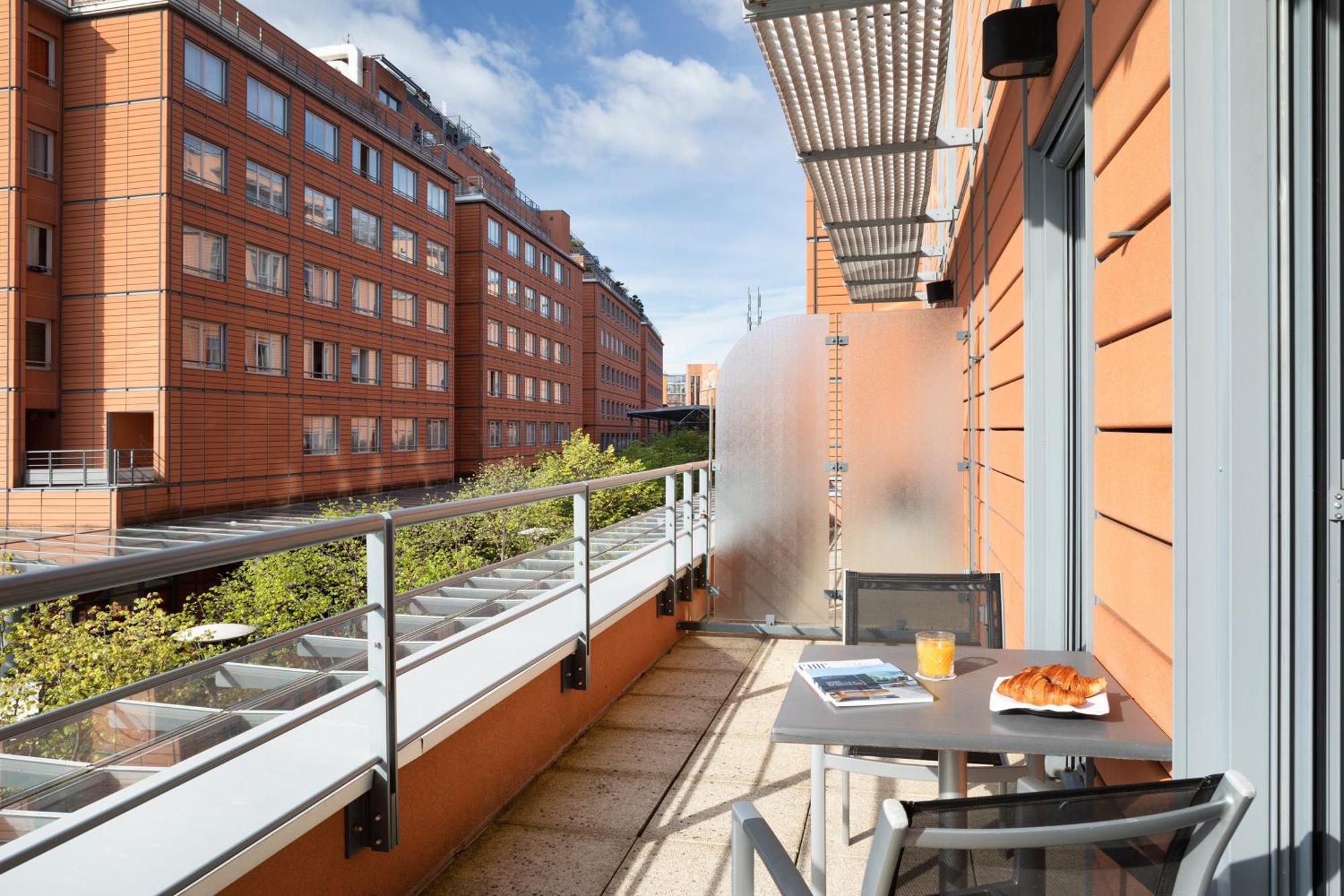 Crowne Plaza - Cite Internationale Hotel Lyon